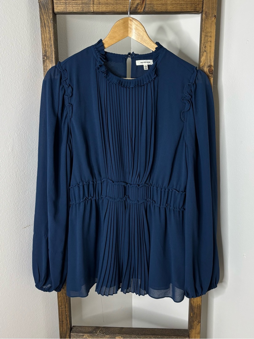 Max Studio Navy Pleated Ruffle Long-Sleeve Top Size L